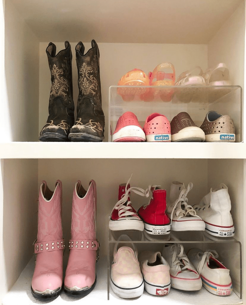 almacenamiento de zapatos para niños